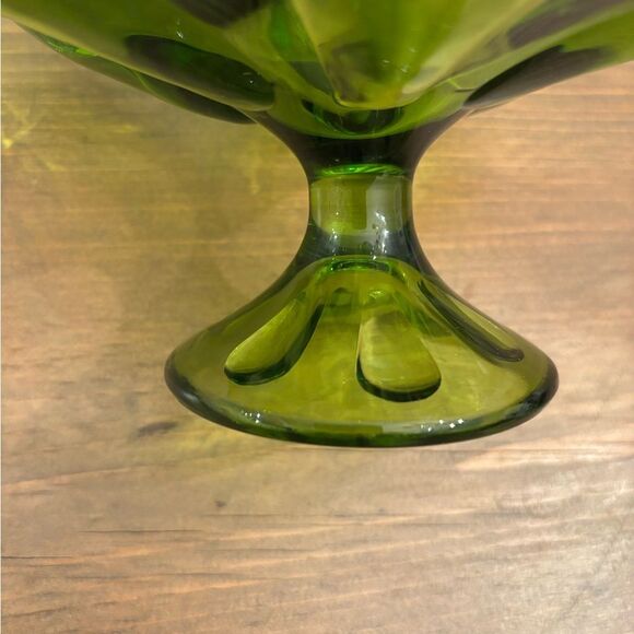 1960s VIKING EPIC  6 PETAL Petal LARGE GREEN GLASS COMPOTE MD CENTURY FOOTED - Picture 5 of 7